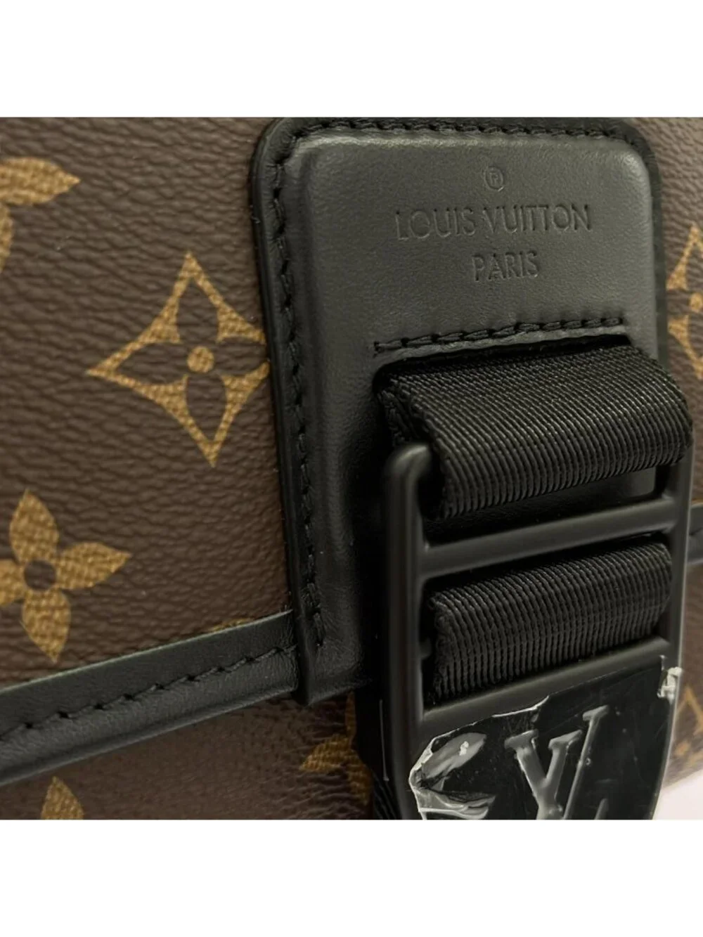 Louis Vuitton Monogram Macassar Arch Messenger GM Shoulder Bag